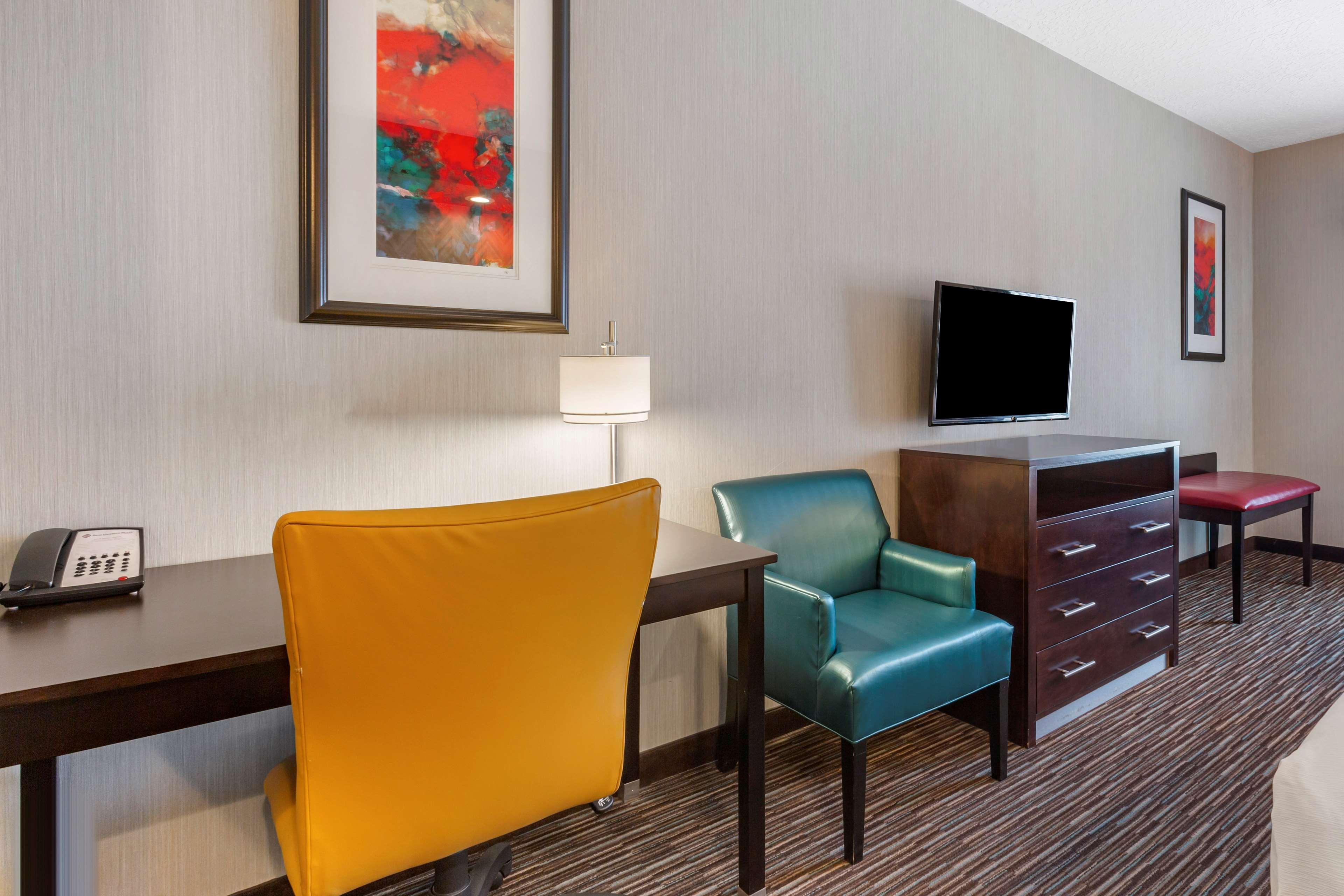 Best Western Plus Gallup Inn & Suites מראה חיצוני תמונה