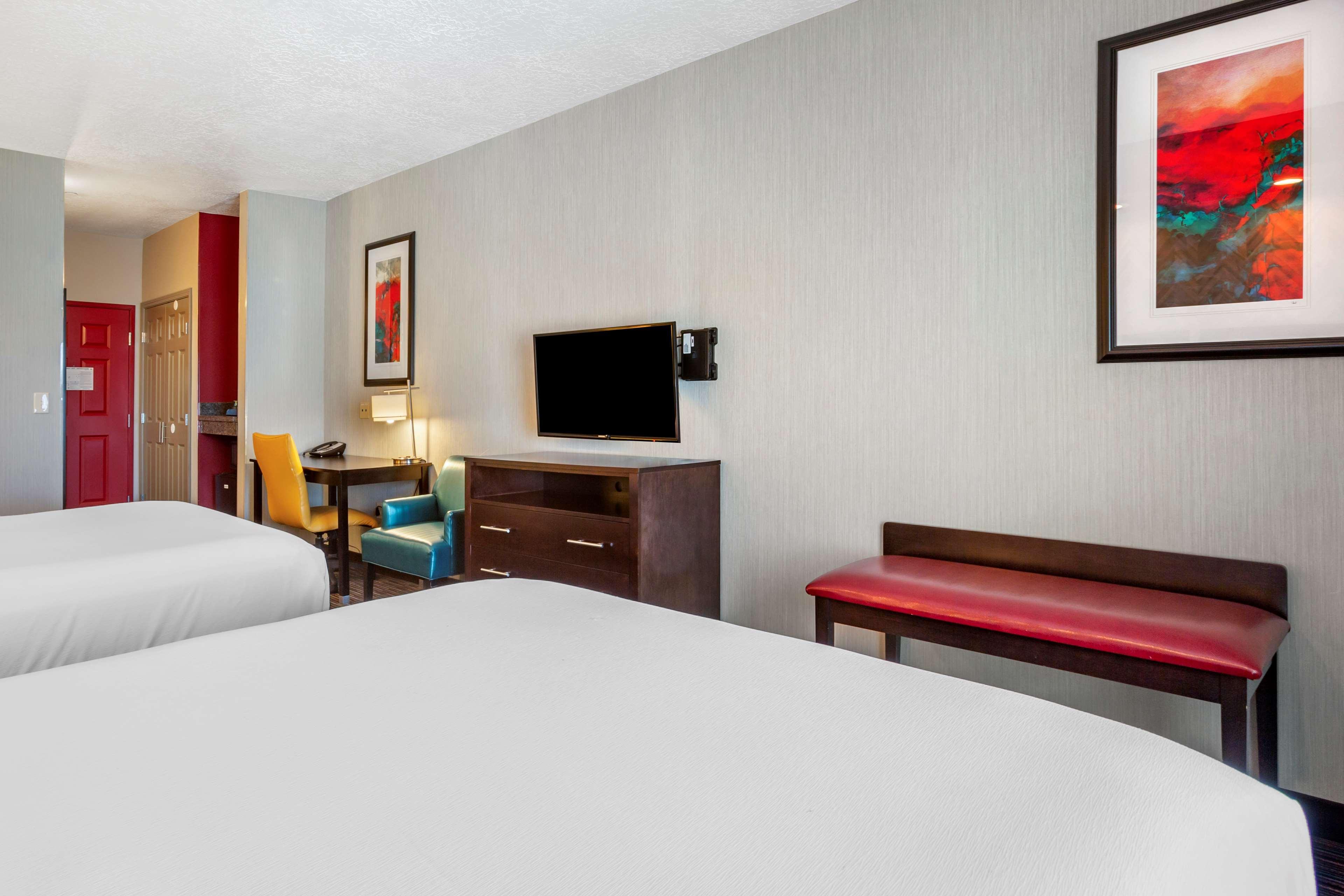 Best Western Plus Gallup Inn & Suites מראה חיצוני תמונה
