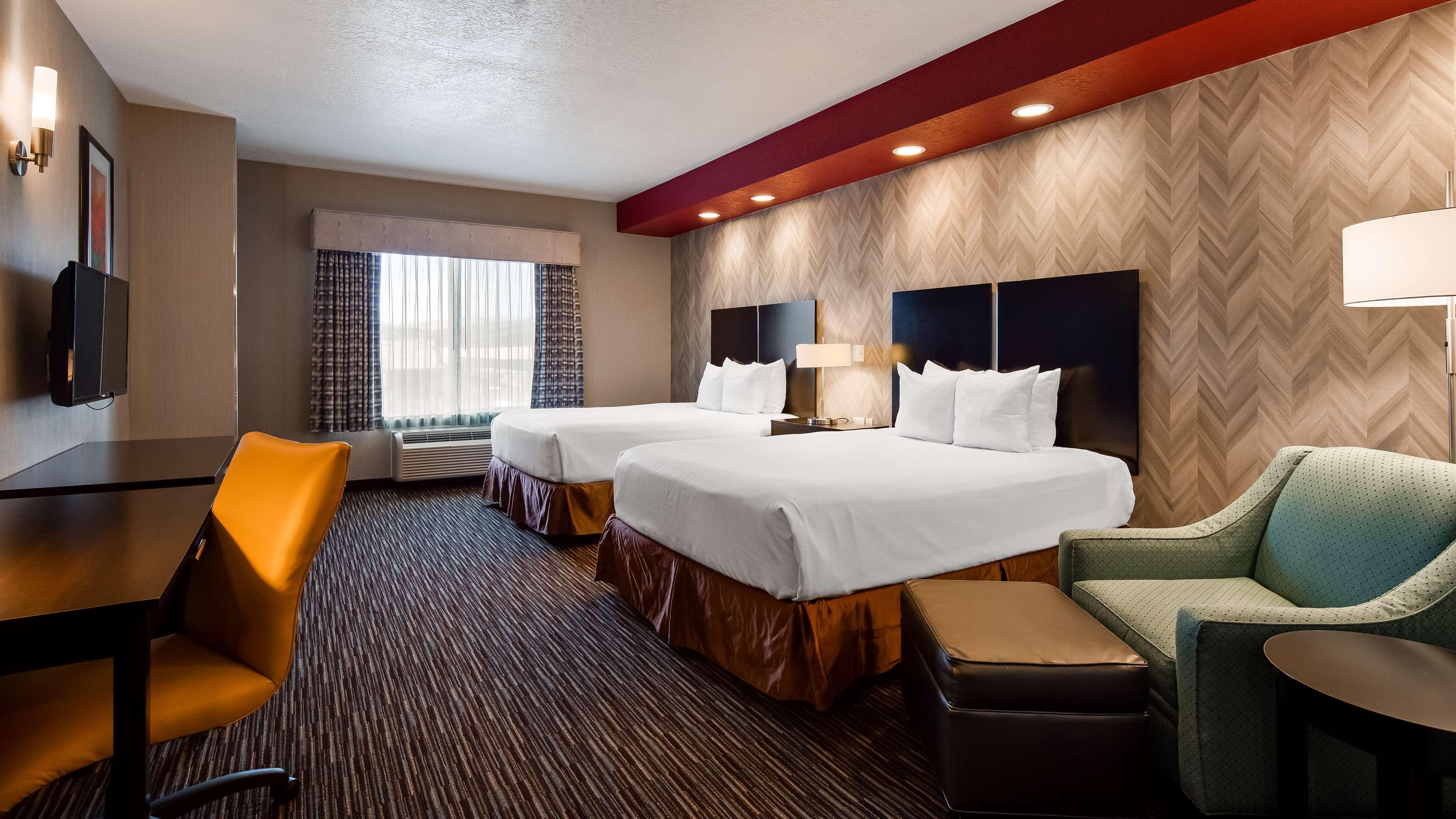 Best Western Plus Gallup Inn & Suites מראה חיצוני תמונה