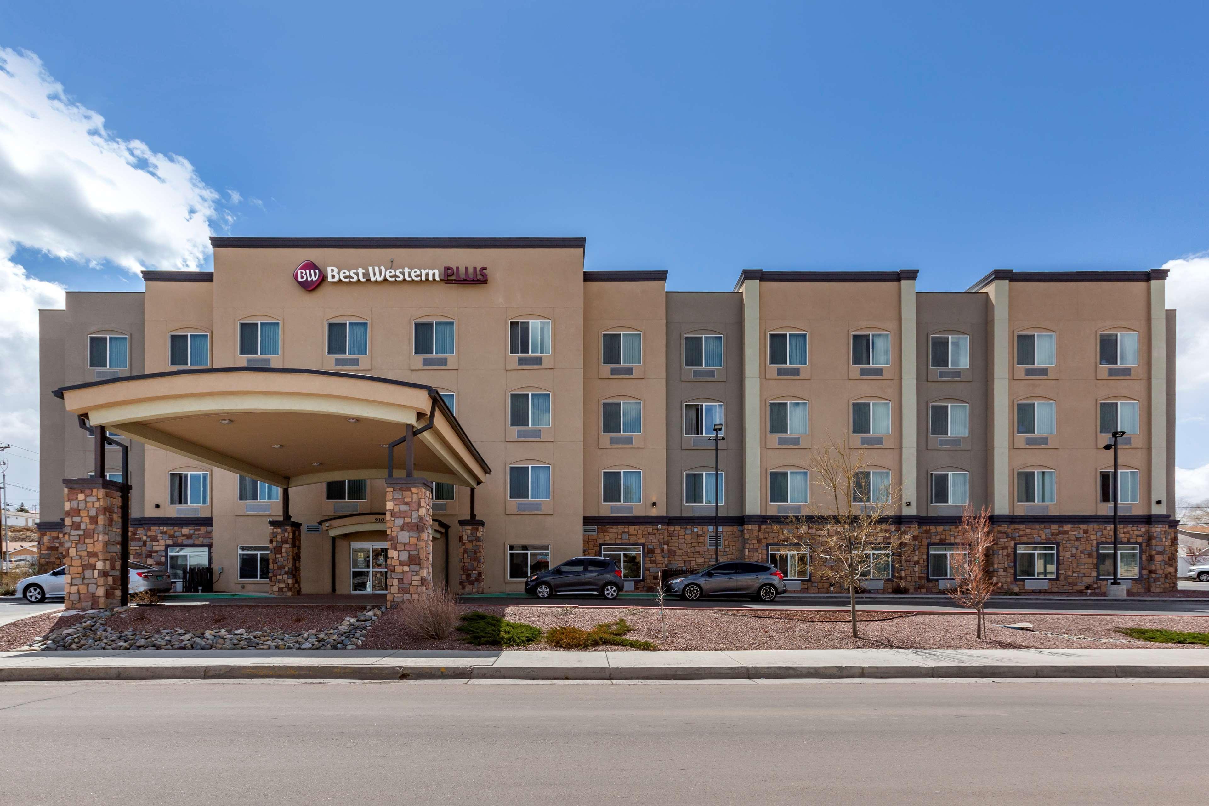 Best Western Plus Gallup Inn & Suites מראה חיצוני תמונה