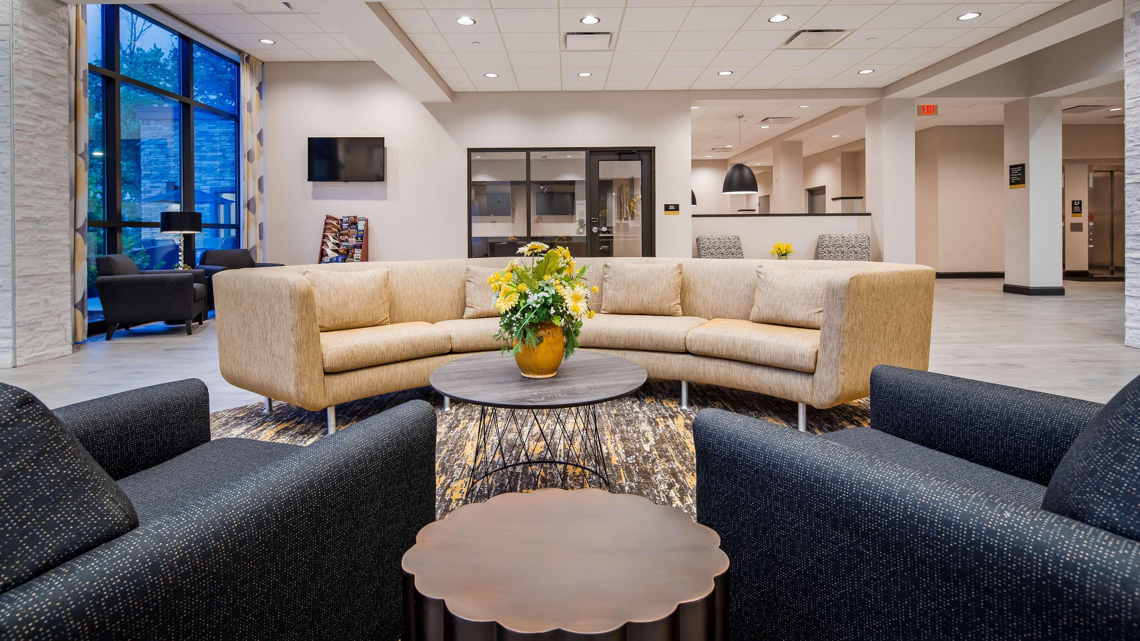 Best Western Plus Gallup Inn & Suites מראה חיצוני תמונה