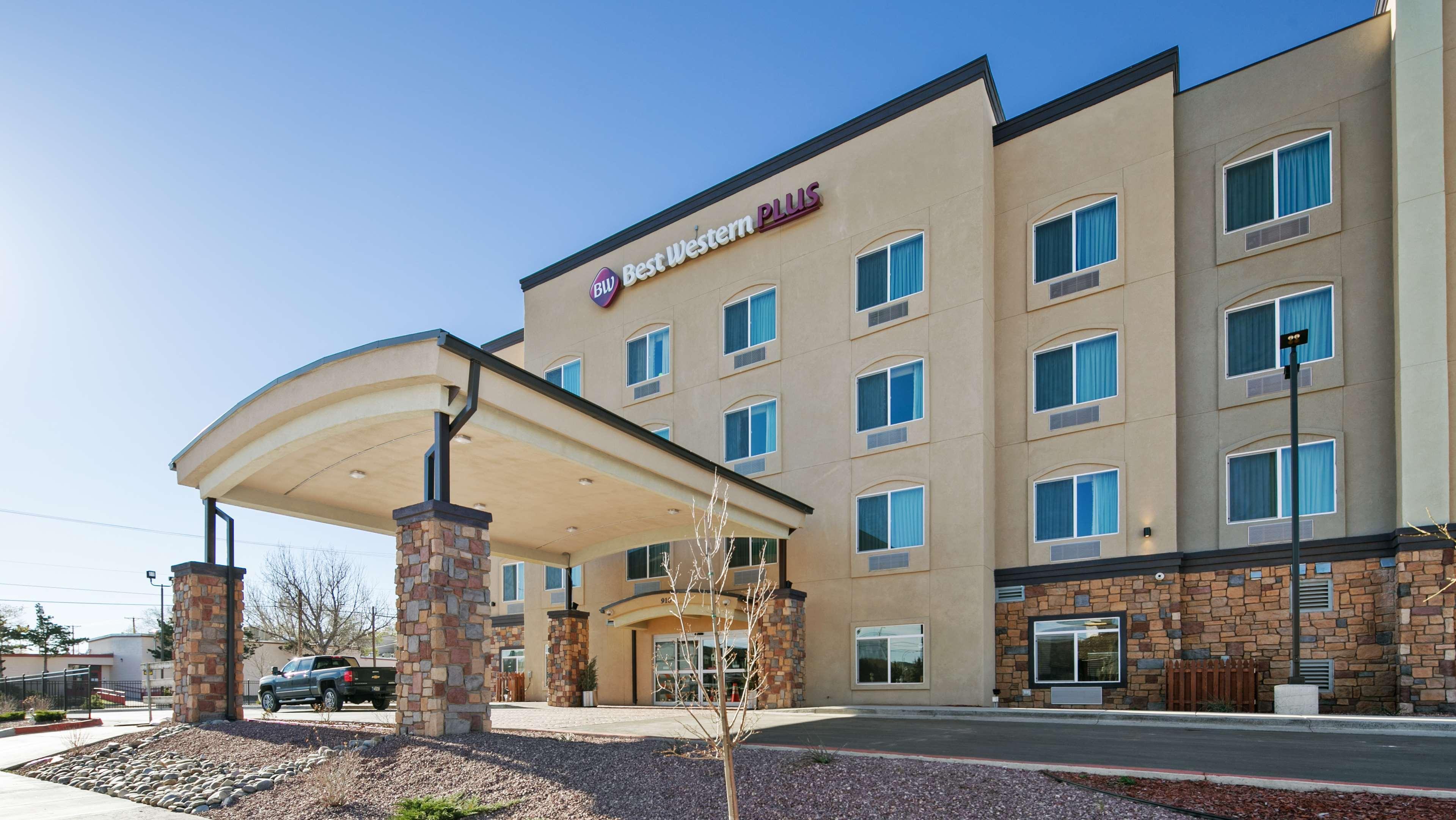 Best Western Plus Gallup Inn & Suites מראה חיצוני תמונה