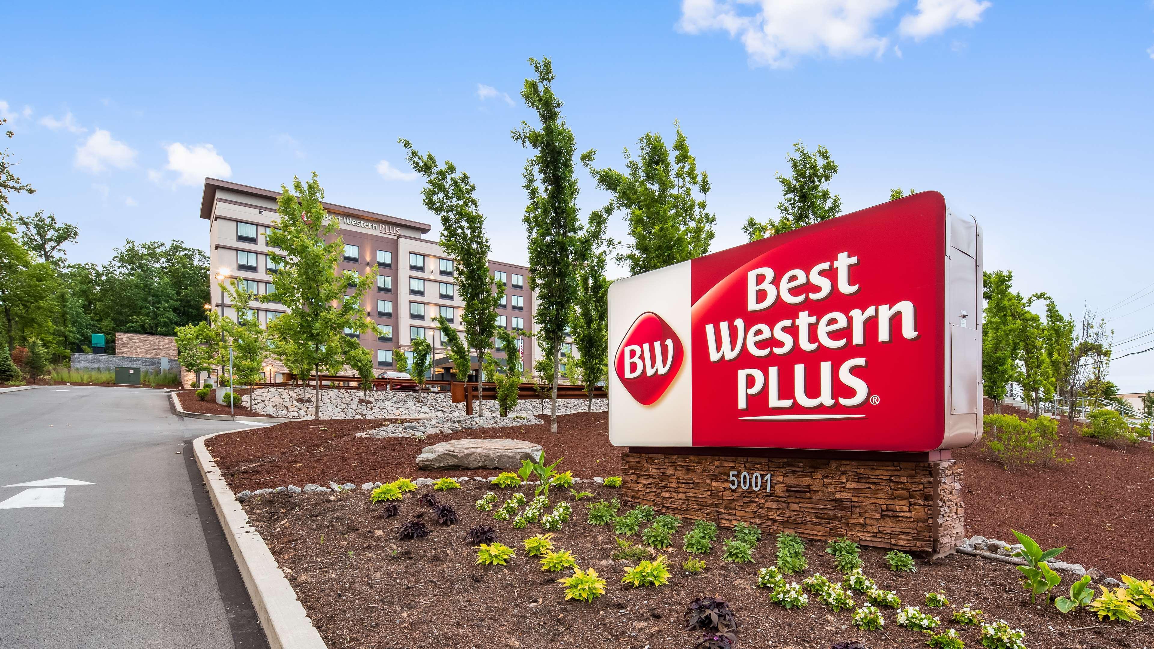 Best Western Plus Gallup Inn & Suites מראה חיצוני תמונה