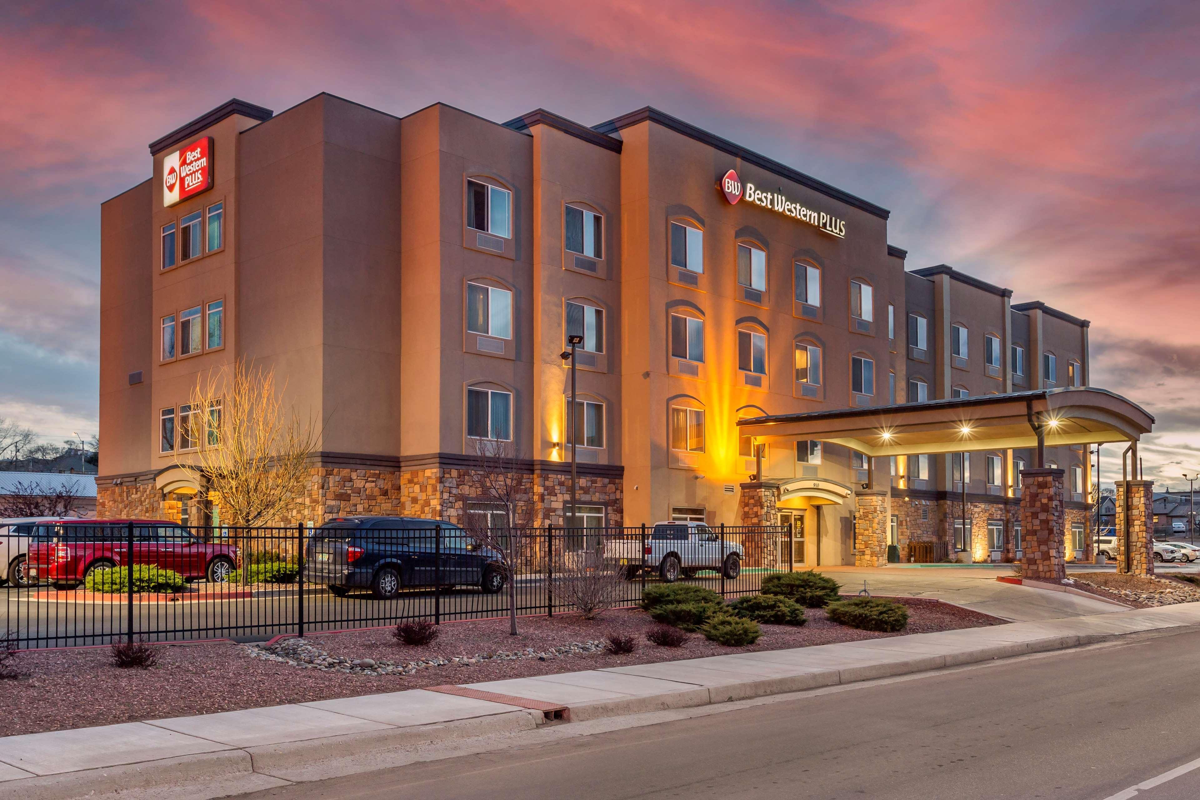 Best Western Plus Gallup Inn & Suites מראה חיצוני תמונה