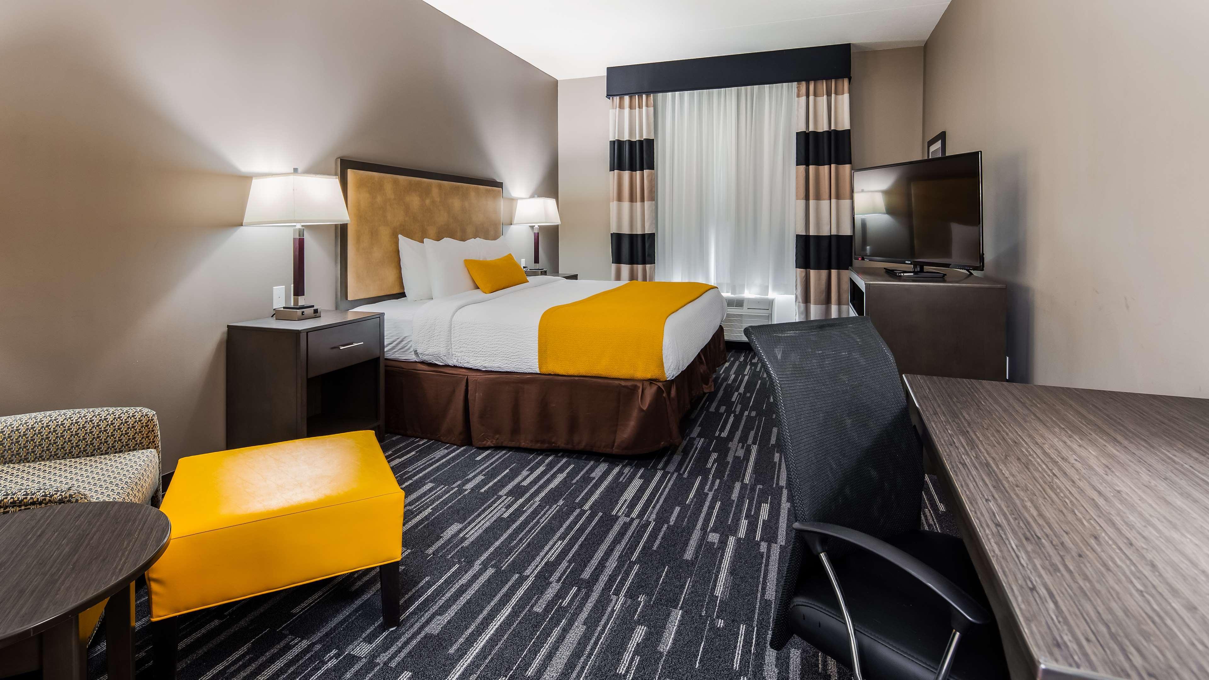Best Western Plus Gallup Inn & Suites מראה חיצוני תמונה